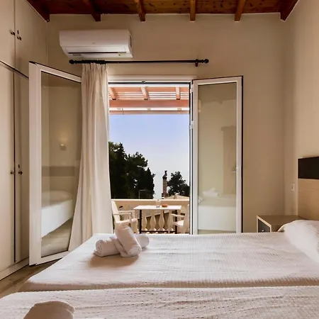 Fouxia And Apartman