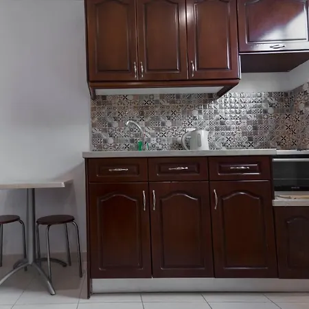 Fouxia And Appartement Perama (Corfu)